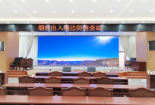 LED显示屏观看距离计算公式，LED电子显示屏离多远看比较好看