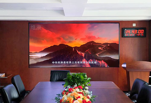 拼接屏与小间距LED屏哪个好